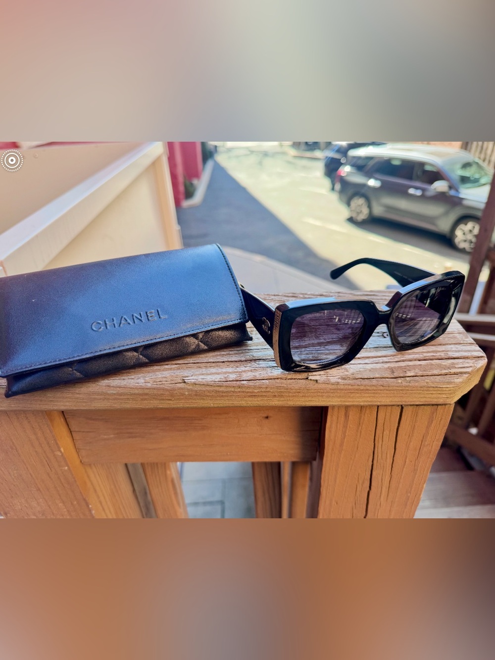 Authentic CHANEL Black and Gold Rectangle Sunglasses - Picture 3 of 4